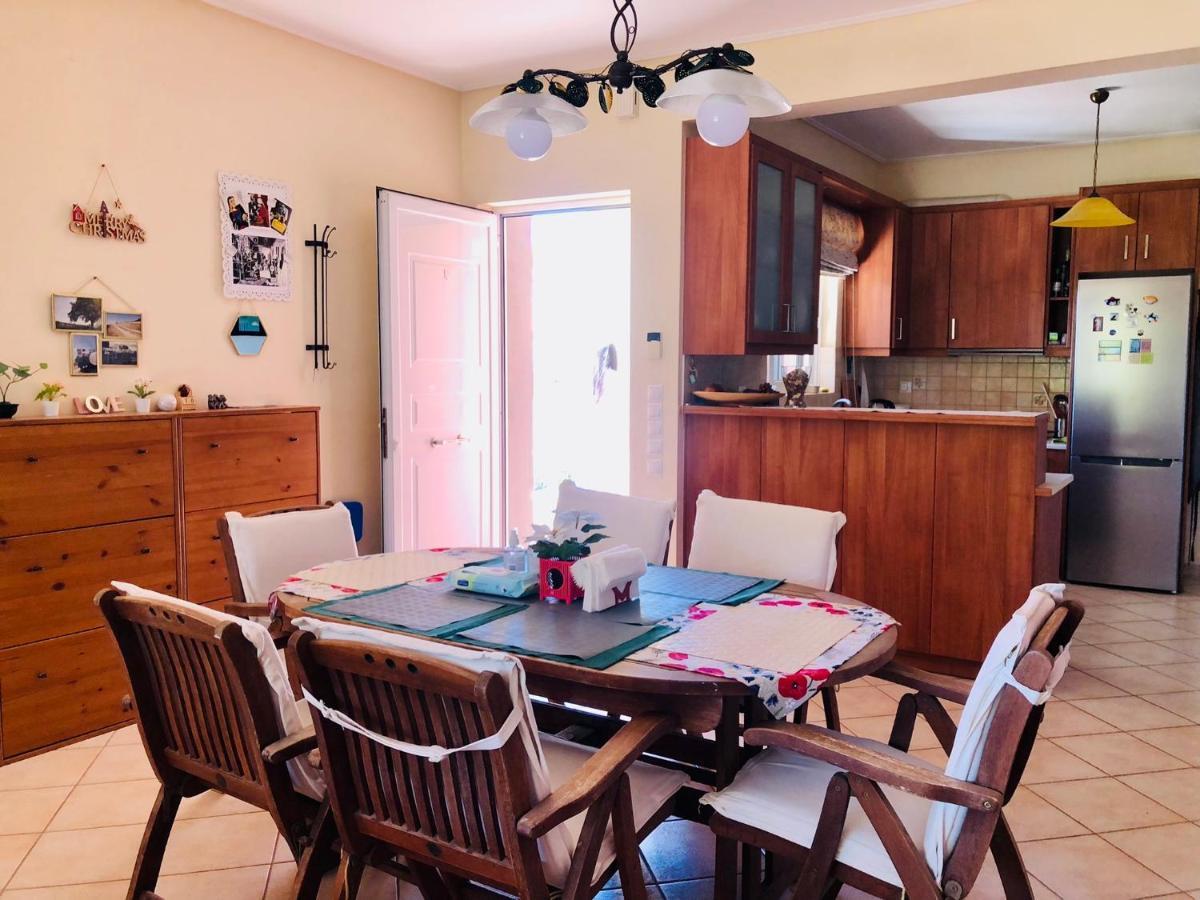 Chloe'S Sunrise Beach House Villa Atenas Exterior foto
